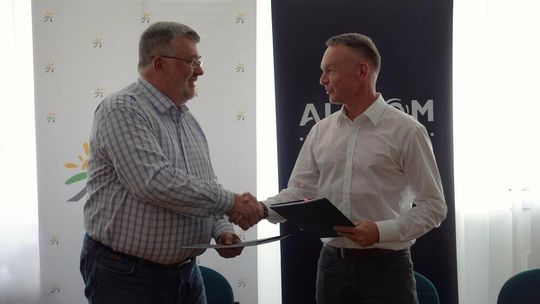 Alstom i Koleje Mazowieckie podpisały umowę na naprawę P5 wagonów piętrowych Twindexx