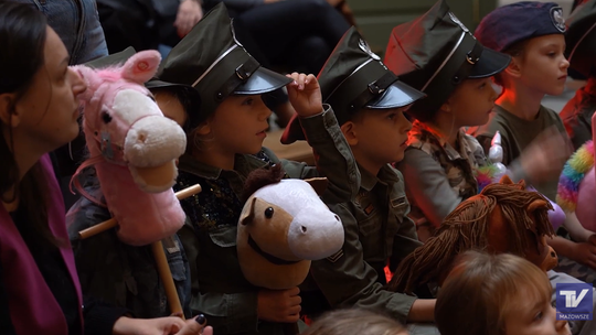 Bal Niepodległościowy w Płocku – radość, taniec i patriotyzm najmłodszych