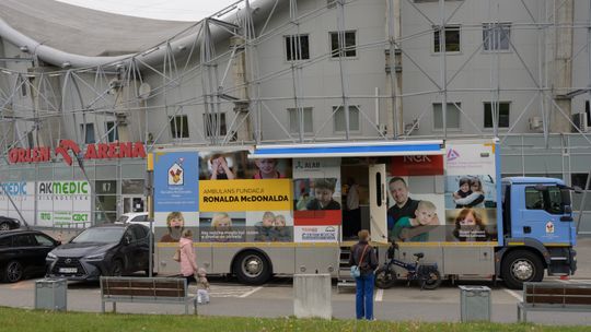 Fundacja ORLEN wspiera dzieci w Płocku. Tysiące złotych na badania i pomoc rodzinom