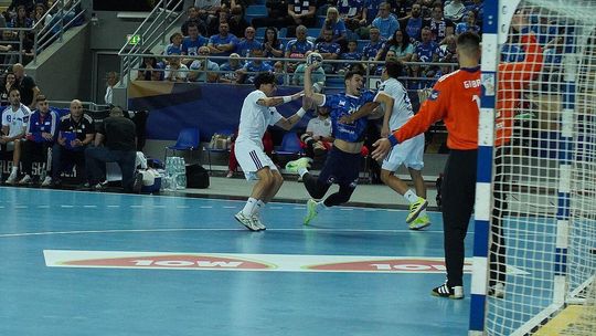 Nafciarze pokazali swoją moc