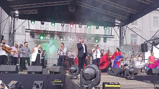 Festiwal pełen barw