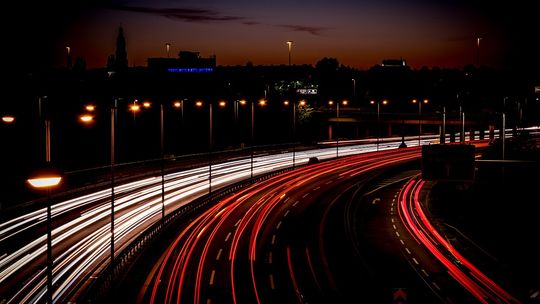 Kierowcy aut osobowych i motocykli zacierają ręce – zniesienie opłat na autostradach.