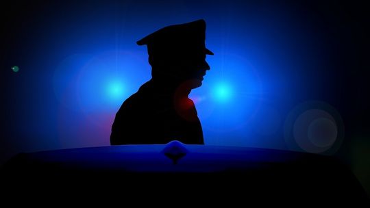 Mężczyzna aresztowany za posiadanie narkotyków i naruszenie nietykalności cielesnej policjanta