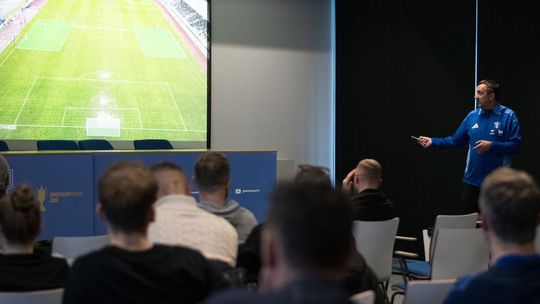 Najpierw szkolenie, później zgrupowanie