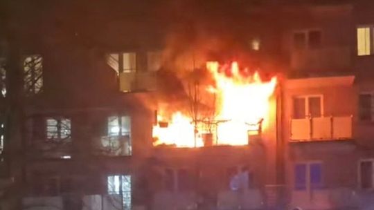 Niebezpieczny pożar w centrum Płocka