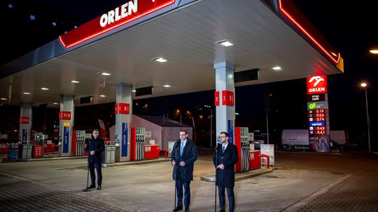 PKN ORLEN obniża ceny paliw na swoich stacjach