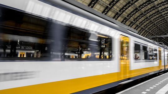 PKP PLK odwołała 16 pociągów KM