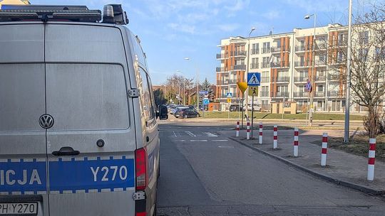Potrącona piesza trafiła do szpitala