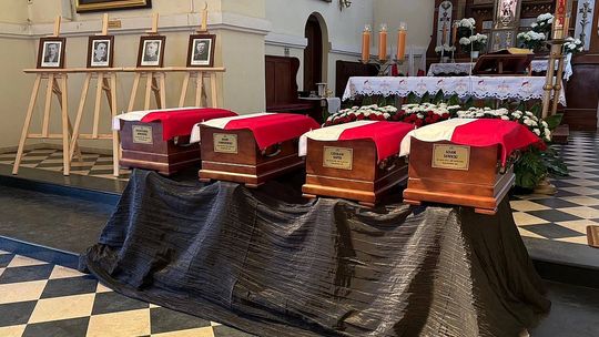 Przywróceni masowej pamięci