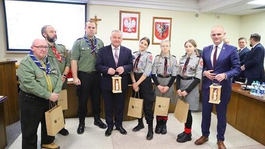 Rada Powiatu uchwaliła rekordowy budżet! Rok 2023 pod znakiem inwestycji drogowych