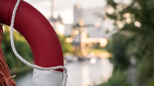 Ratownicy wraz z PKN ORLEN zapraszają w wakacje na plażę „Patelnia”