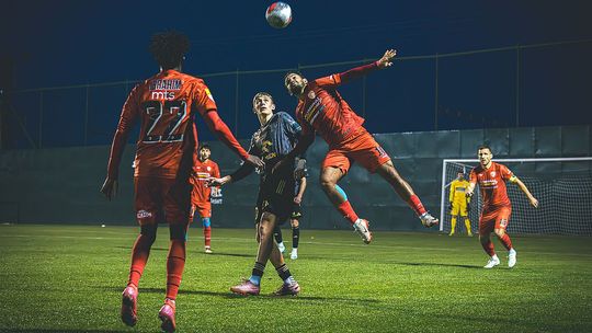 Remis na koniec zgrupowania