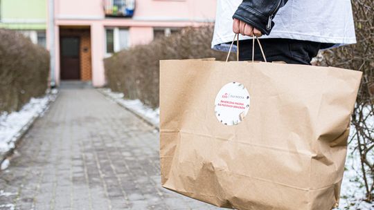 Świąteczna paczka dla seniora