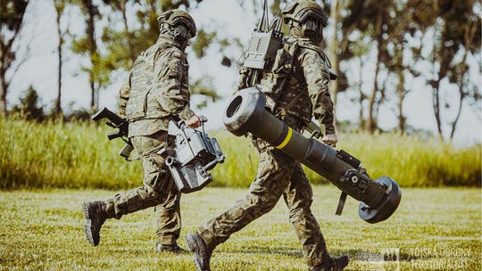 Terytorialsi szkolą się z obsługi wyrzutni JAVELIN