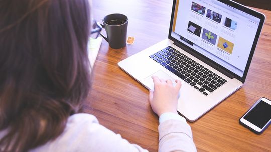 Uwaga na fałszywe internetowe inwestycje