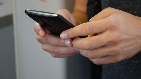 Uwaga na fałszywe SMS-y!