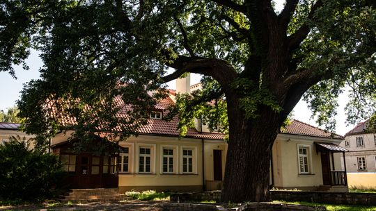 W niedzielę odbędzie się spacer "Śladami Broniewskiego w Płocku". Odbierz wejściówki!