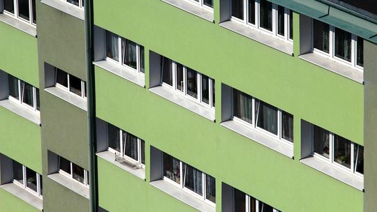 „Więźniowie czwartego piętra”