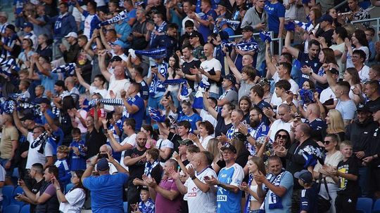 Wisła Płock z dwiema licencjami