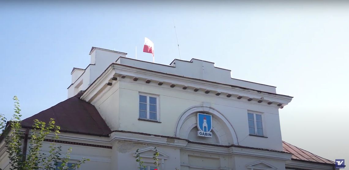 100 tysięcy złotych dla Gąbina. Zabytkowy ratusz odzyska dawny blask!
