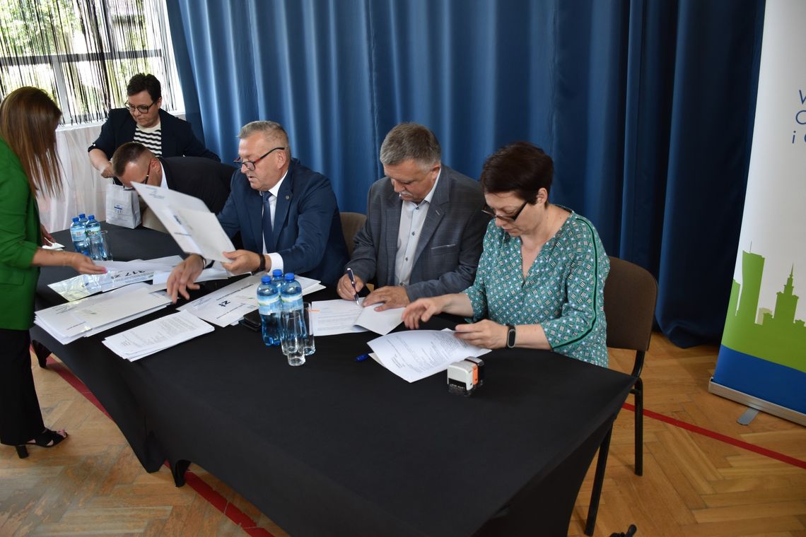 50 tys. zł dla Starej Białej! Azbest znika z dachów mieszkańców