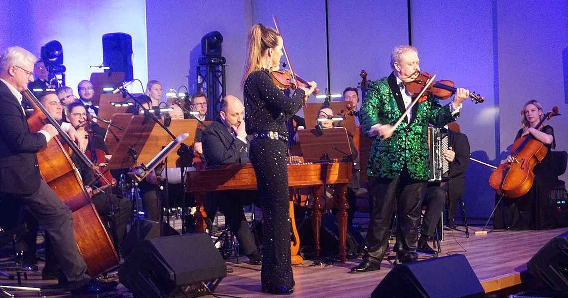 Muzyczna magia na płockiej scenie