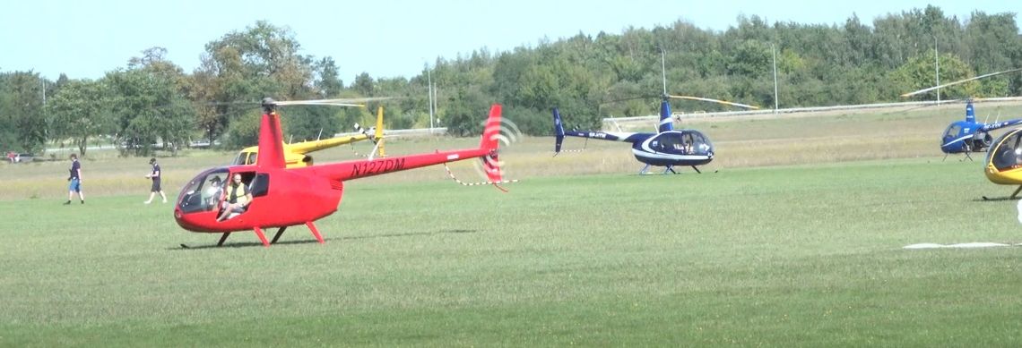Bez Komentarza - Światowy Zlot Śmigłowców Bez Komentarza - Światowy Zlot Śmigłowców