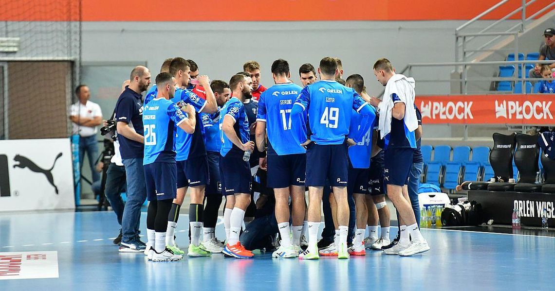 Derby Mazowsza dla nafciarzy