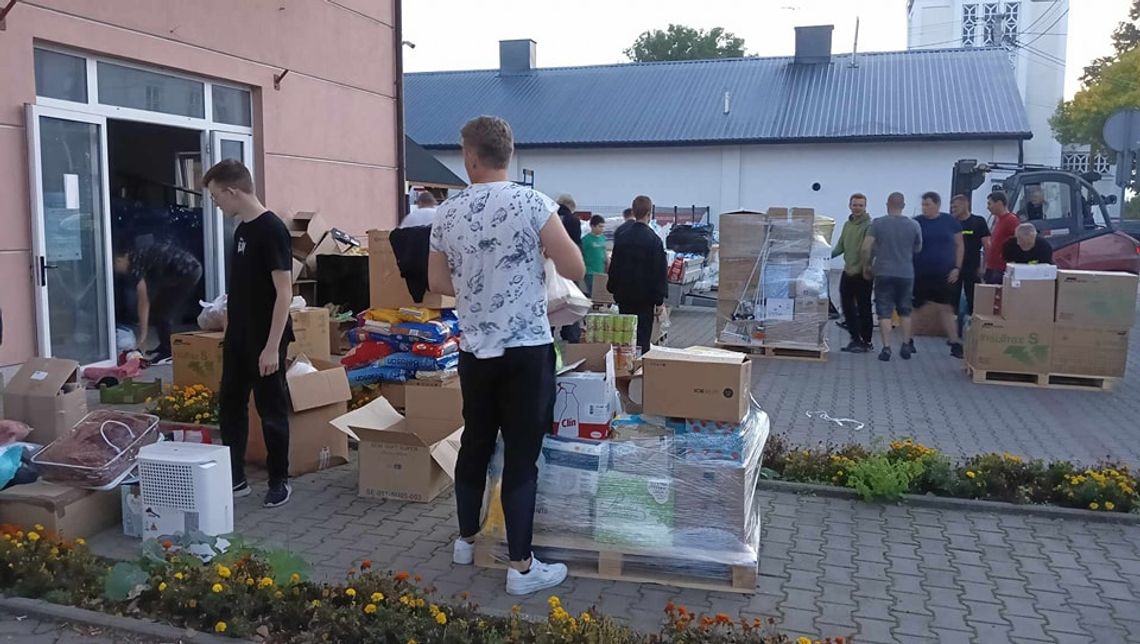 Dostarczona zbiórka darów dla powodzian Dostarczona zbiórka darów dla powodzian