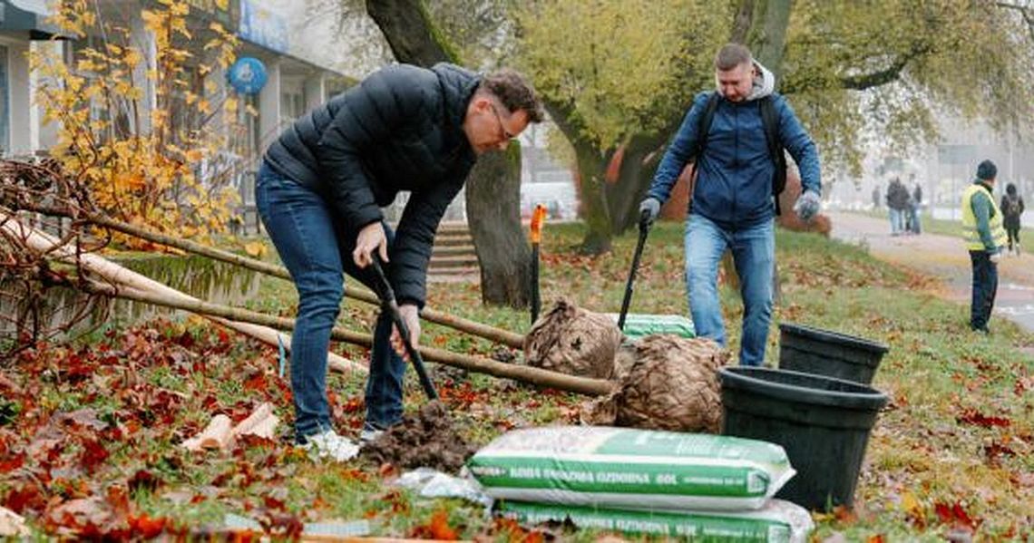 Drzewa będą miały swe imiona Drzewa będą miały swe imiona