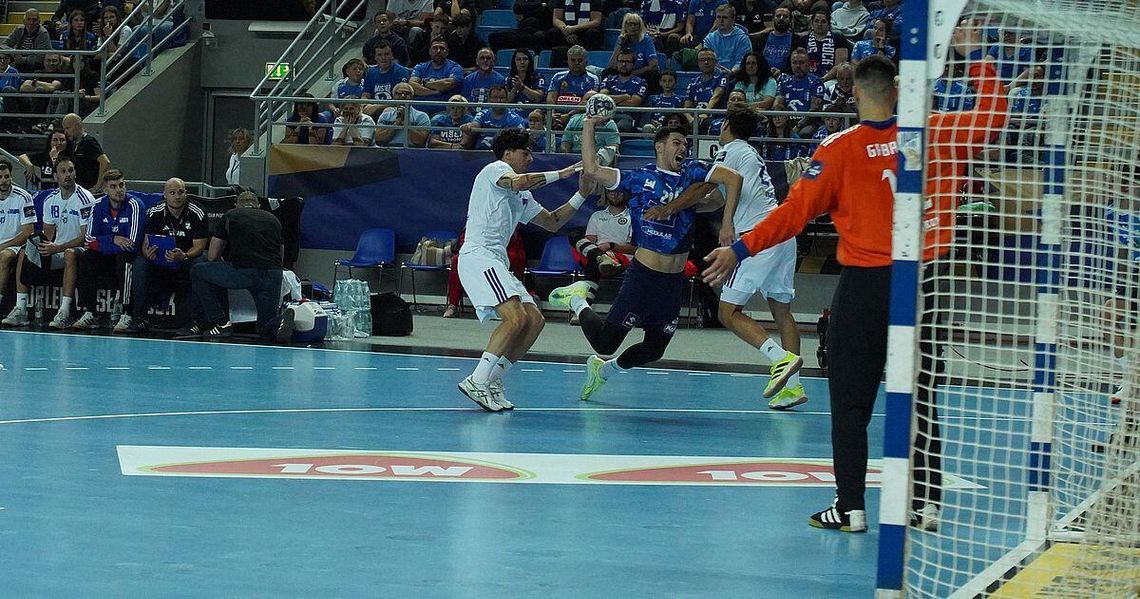 Nafciarze pokazali swoją moc Nafciarze pokazali swoją moc