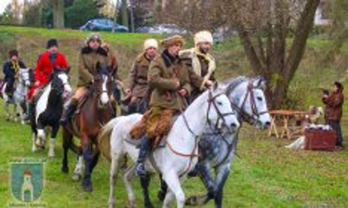 Inscenizacja historyczna w ramach obchodów Święta Niepodległości Inscenizacja historyczna w ramach obchodów Święta Niepodległości