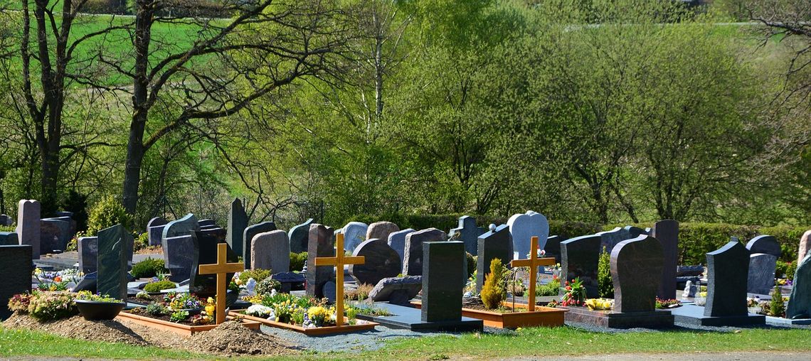 Jeżeli poniosłeś koszty pogrzebu, może ci przysługiwać zasiłek pogrzebowy z ZUS