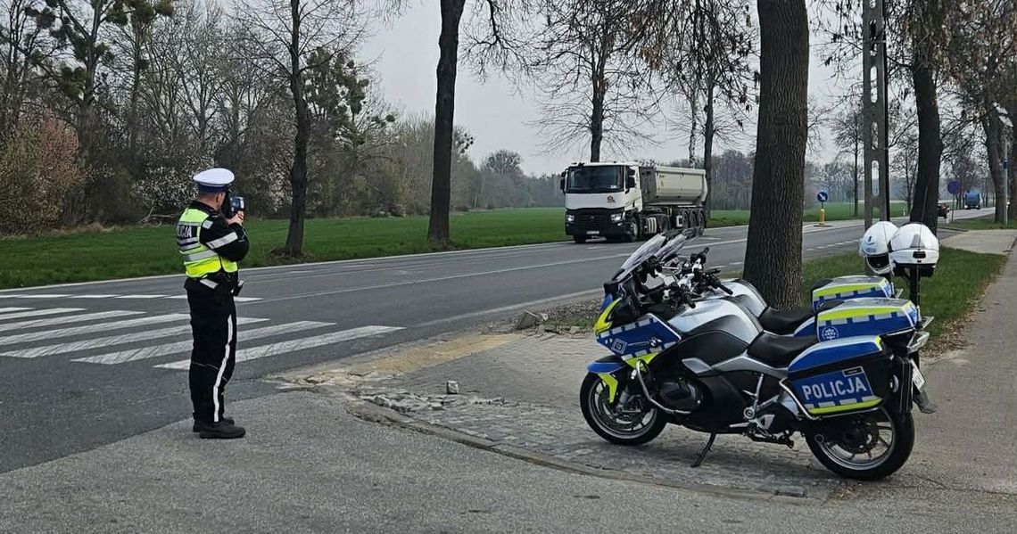 Kolumbijczyk z ciężką nogą