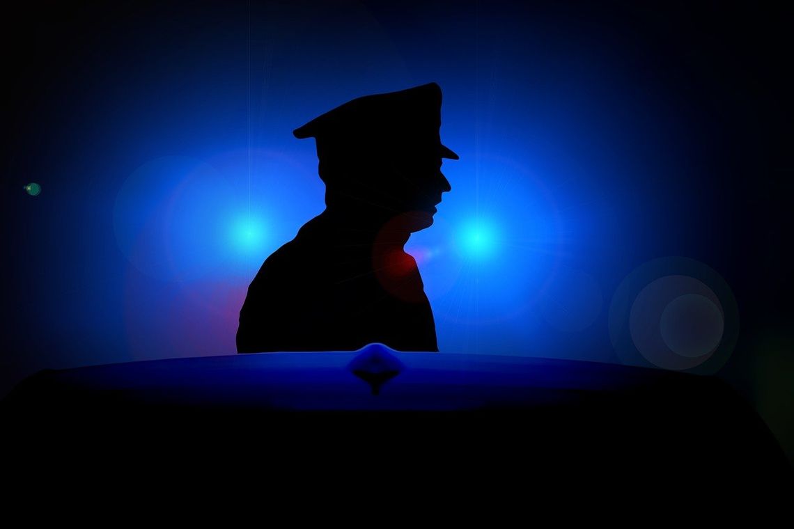 Mężczyzna aresztowany za posiadanie narkotyków i naruszenie nietykalności cielesnej policjanta