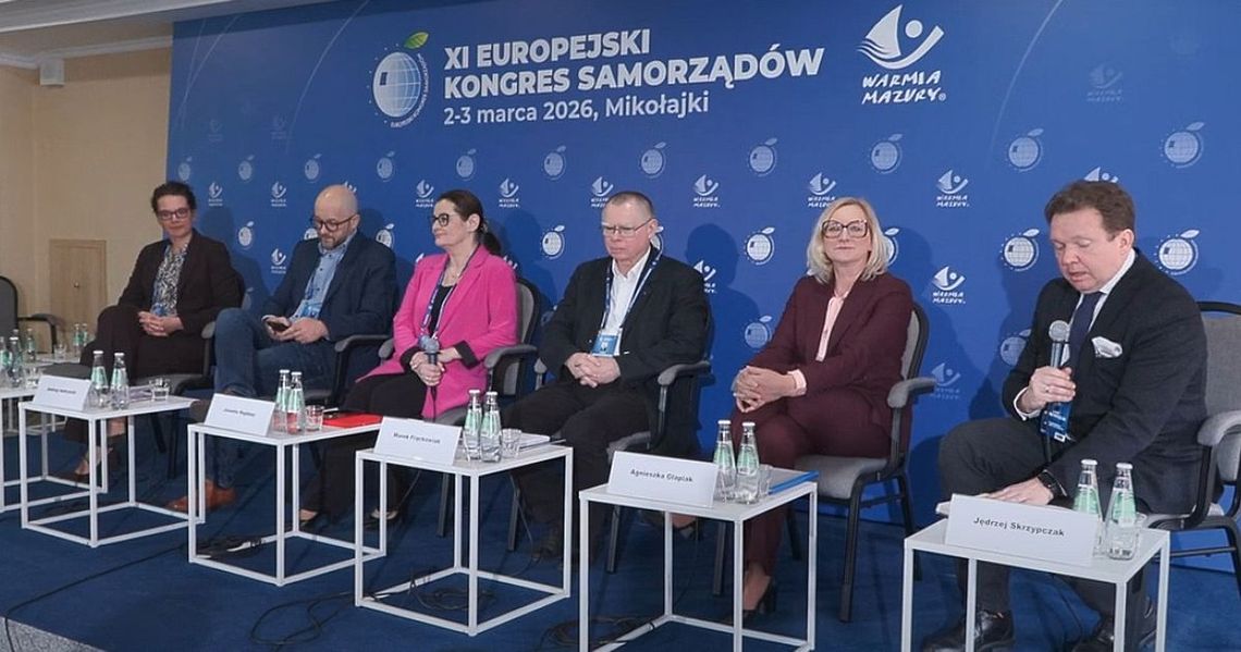 Między słowem a czynem