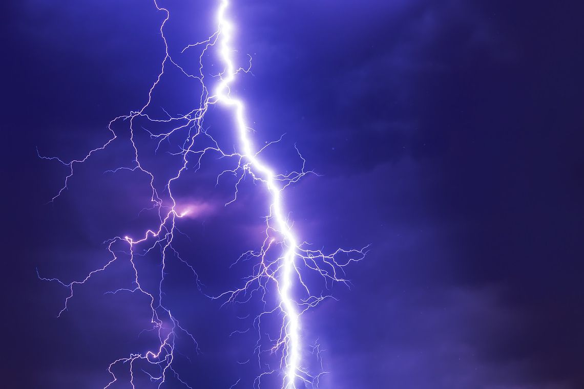 Nadchodzi zmiana pogody możliwe burze z gradem