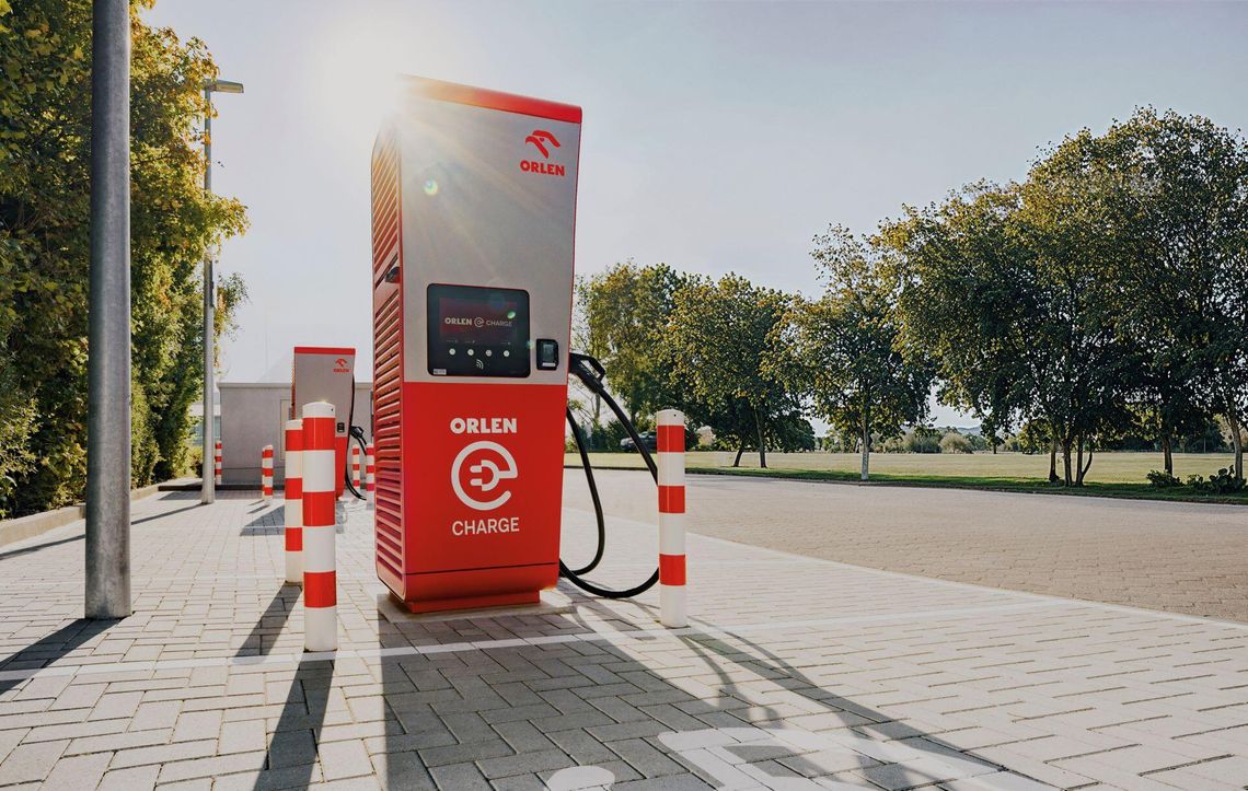 ORLEN przyspiesza elektromobilność