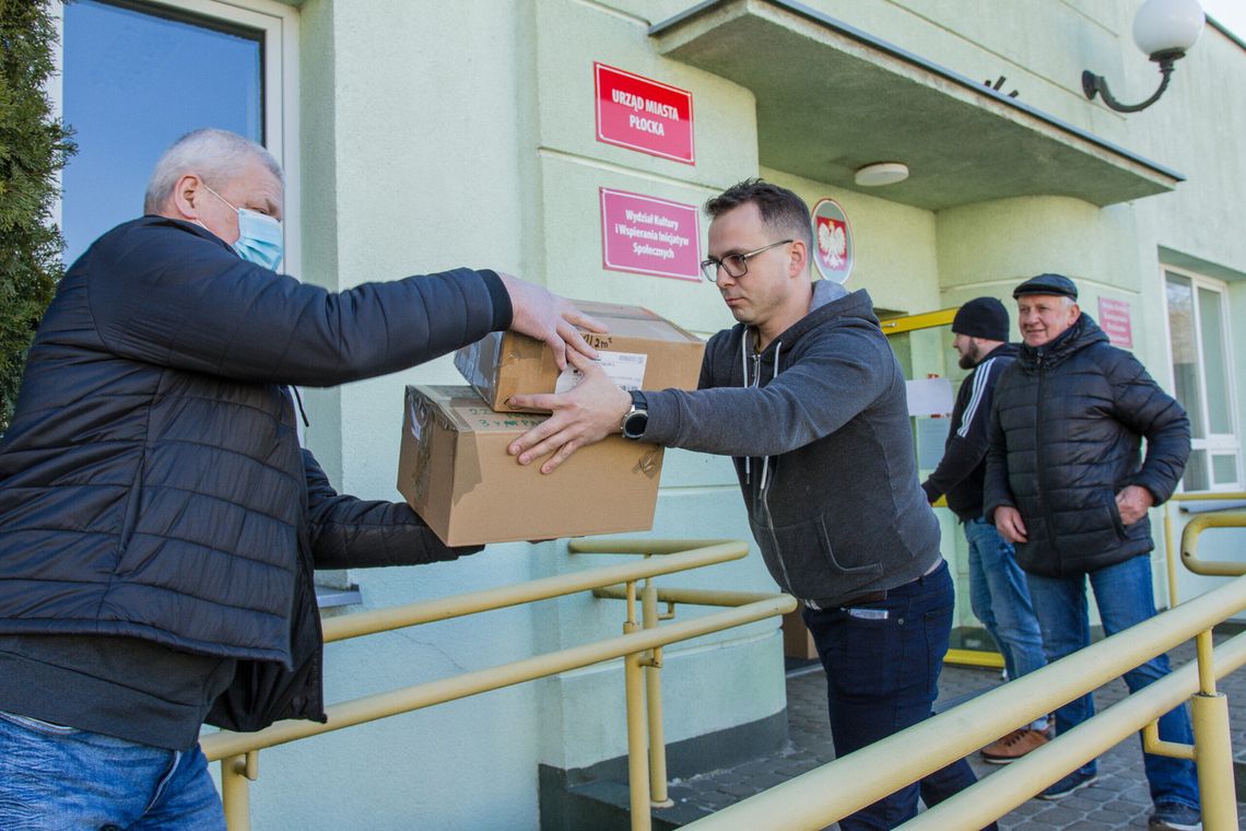 Pierwszy transport z artykułami dla walczącej Ukrainy już jest w drodze