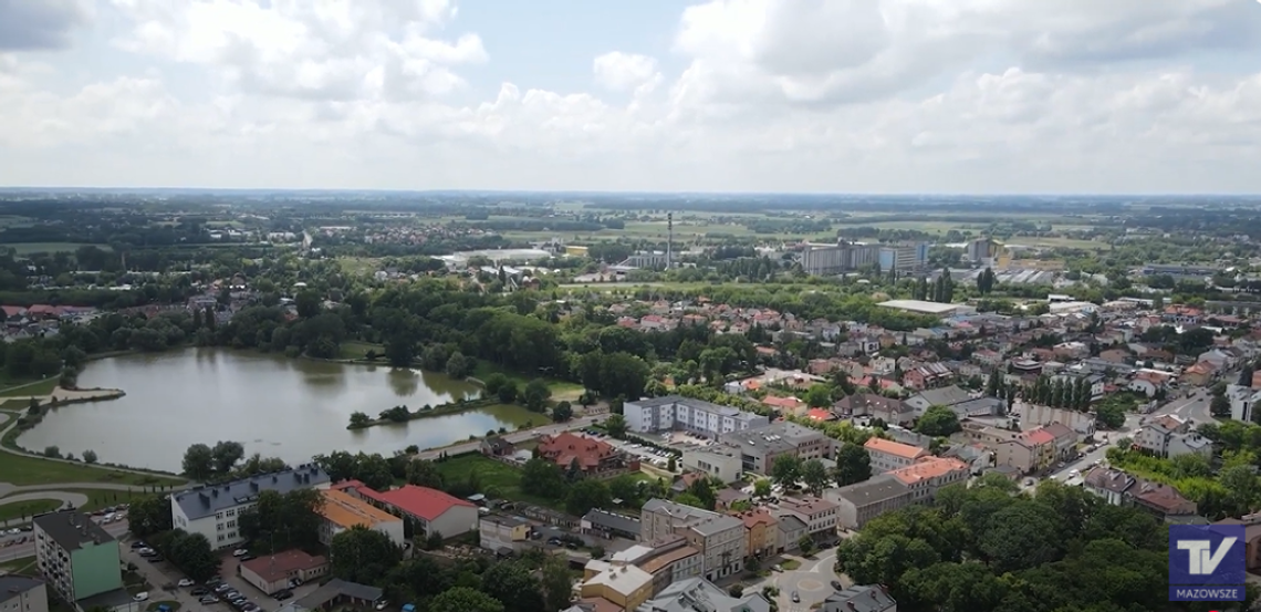 Płońsk ogłasza przetargi na kluczowe inwestycje. Zielone tereny i nowe życie kamienic