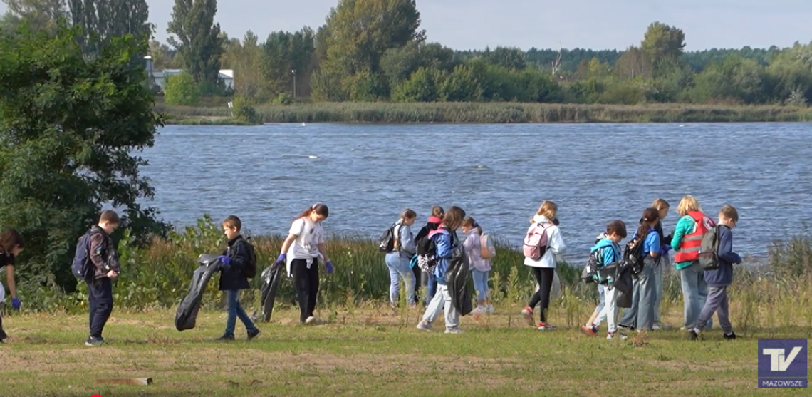 Przedszkolaki, uczniowie i studenci w jednej akcji. Płock sprząta Wisłę