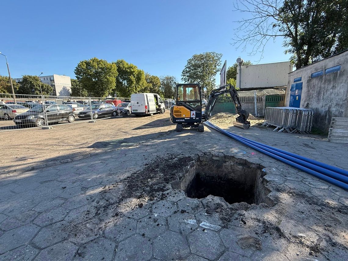 Ruszyła modernizacja Targowiska Miejskiego w Łowiczu Ruszyła modernizacja Targowiska Miejskiego w Łowiczu