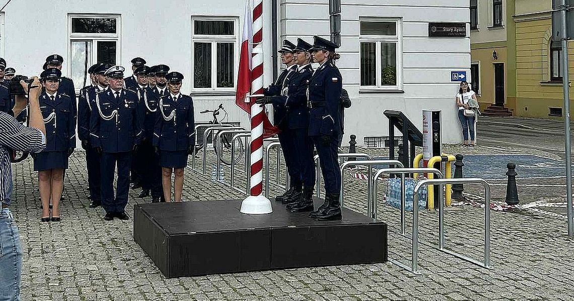 Święto Policji w Płocku. Mundur, wzruszenie i wdzięczność