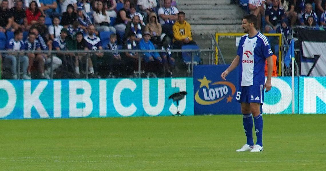 Wisła żegna się z defensorem