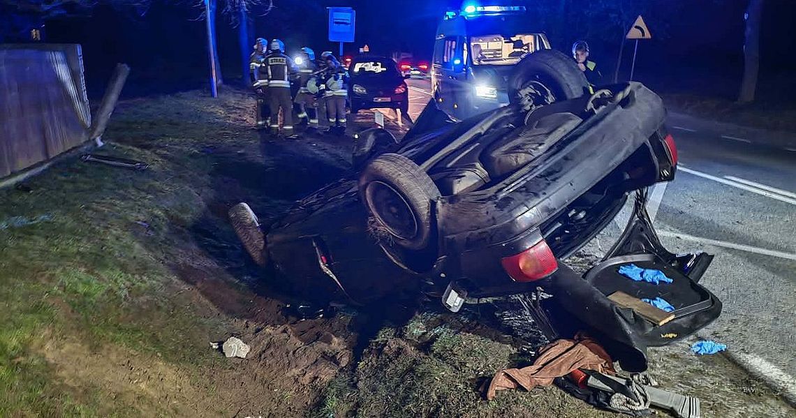 Wypadek w Rumunkach. Kierowca walczy o życie