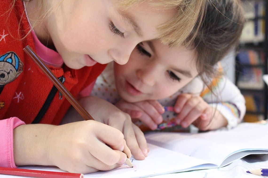 ZUS: beneficjenci 500+ nie powinny jeszcze składać wniosków na kolejny okres